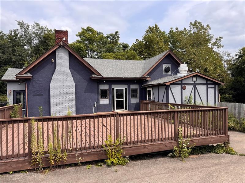 2222 Freeport Rd, New Kensington, PA for Sale