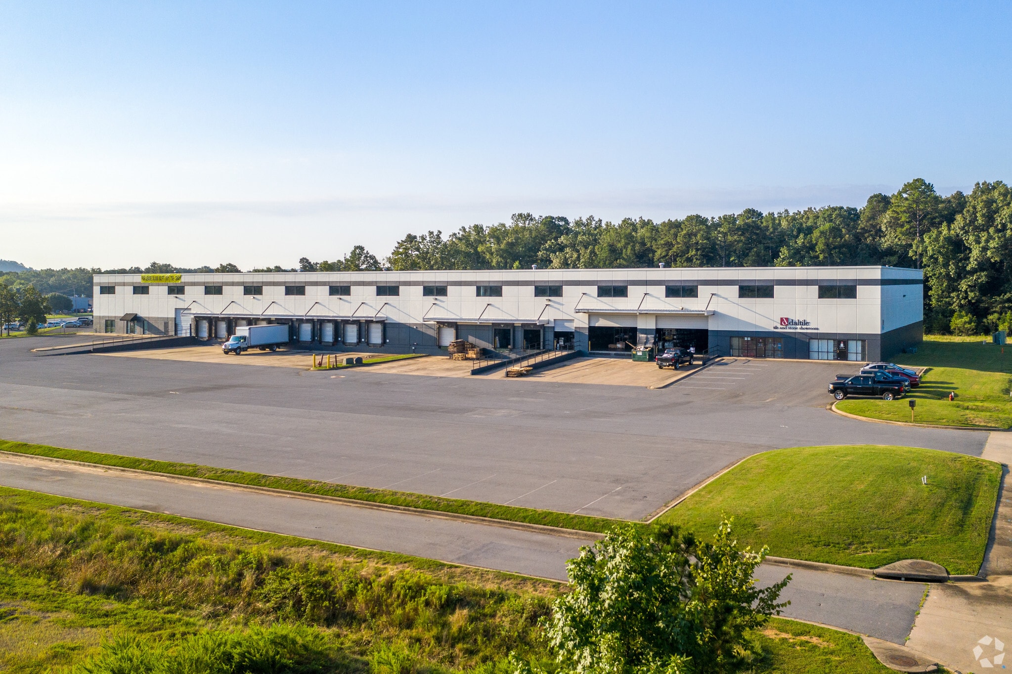 9450 Maumelle Blvd, North Little Rock, AR for Rent