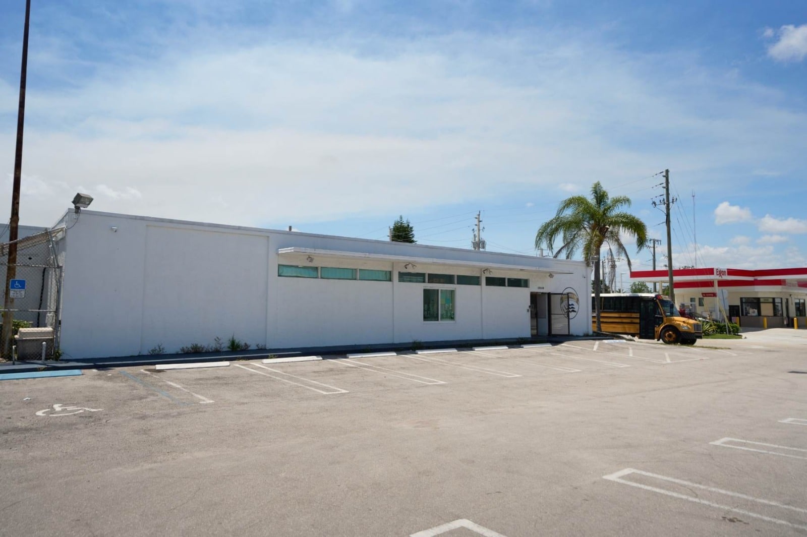 18690 NW 2nd Ave, Miami, FL for Rent
