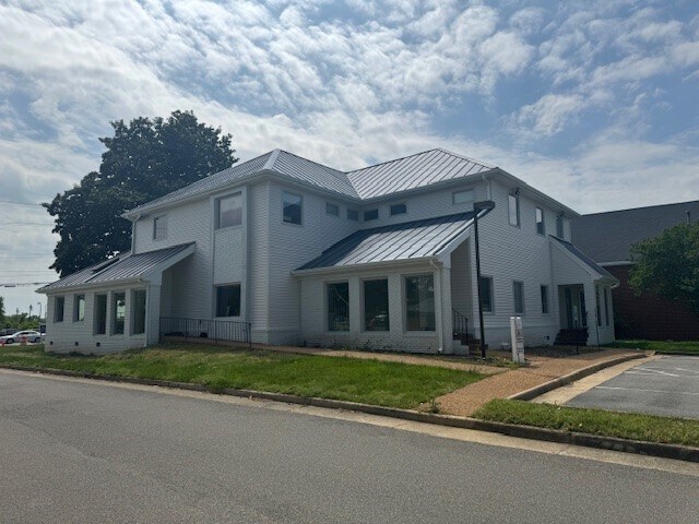 13356 Midlothian Tpke, Midlothian, VA for Rent