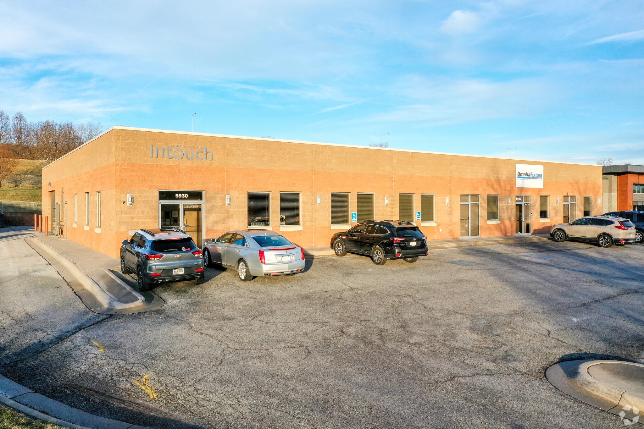 5930 S 118th Cir, Omaha, NE for Rent
