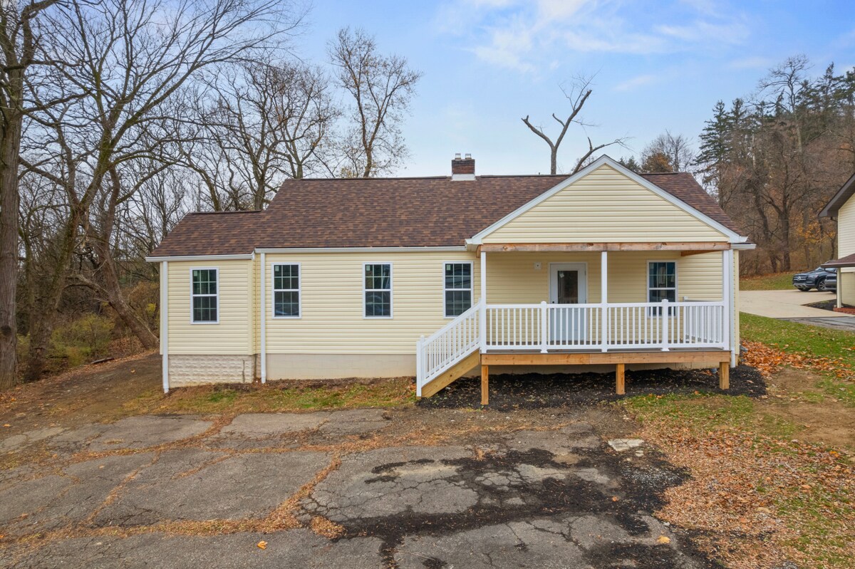 2879 Wildwood Road Ext, Allison Park, PA for Rent