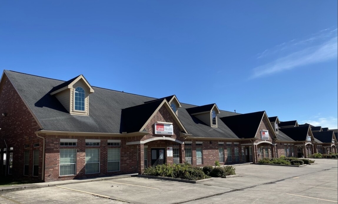 400 N Texas Ave ster, TX 77598 Office Property for Lease on