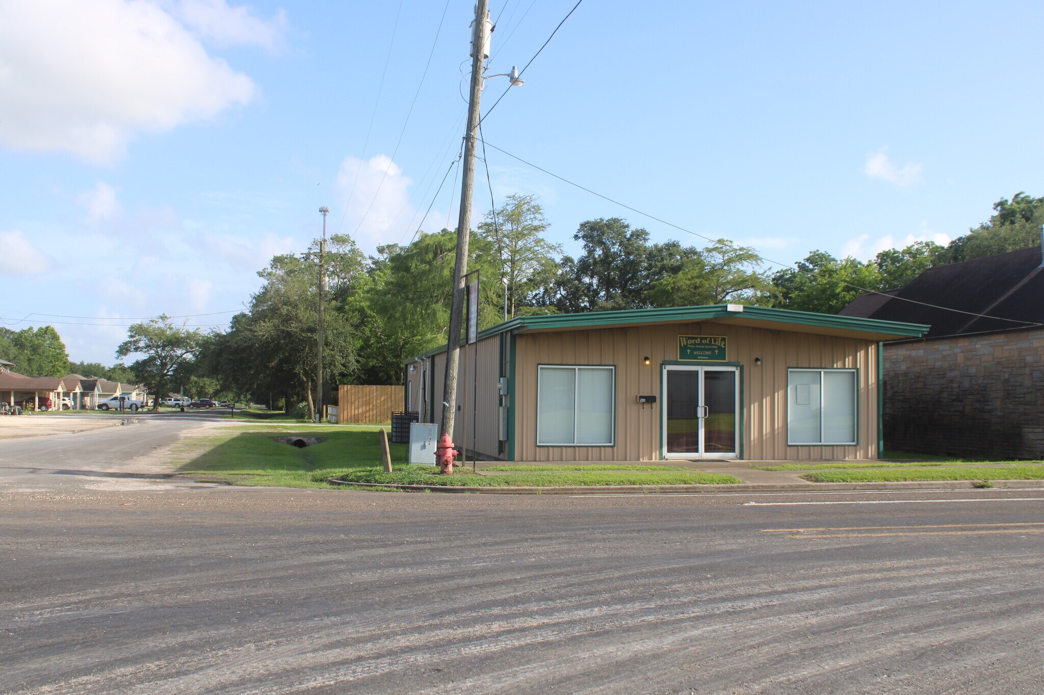 344 Broadway, Winnie, TX for Sale