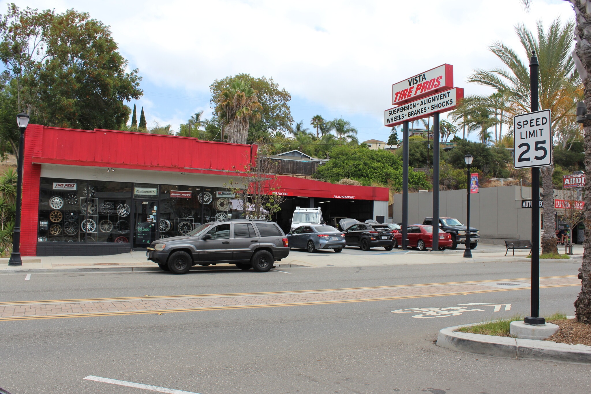 636 S Santa Fe Ave, Vista, CA for Sale