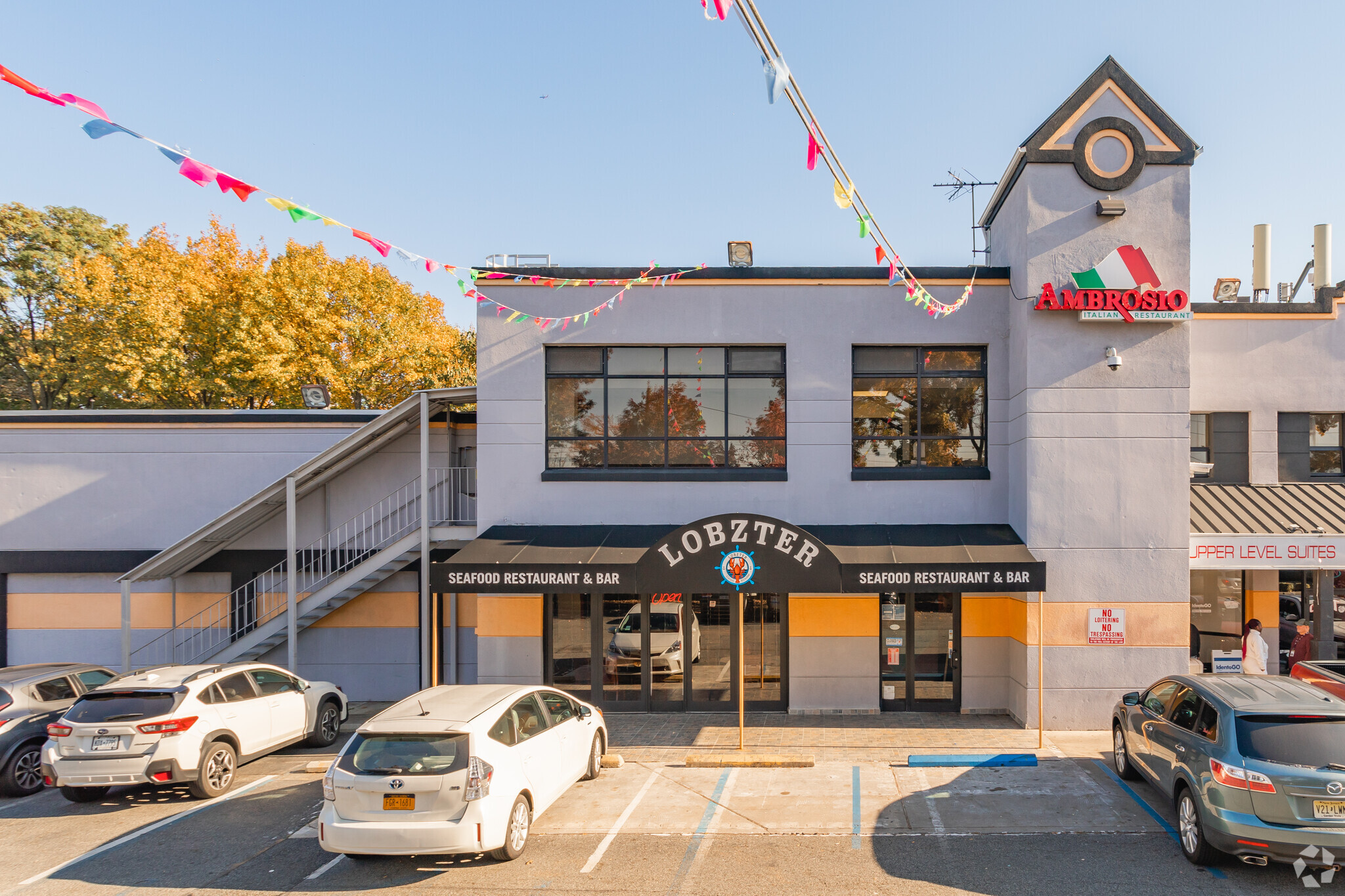 2071 Clove Rd, Staten Island, NY for Rent