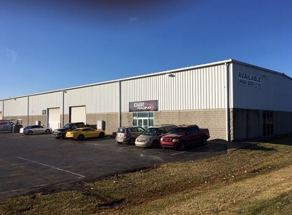 4701 Rockville Rd, Indianapolis, IN for Rent