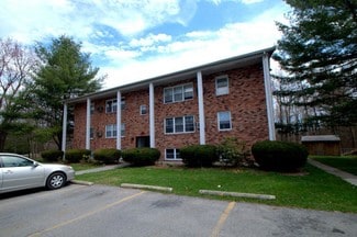 Ballston Lake, NY Apartments - 11-21 Ashdown Rd