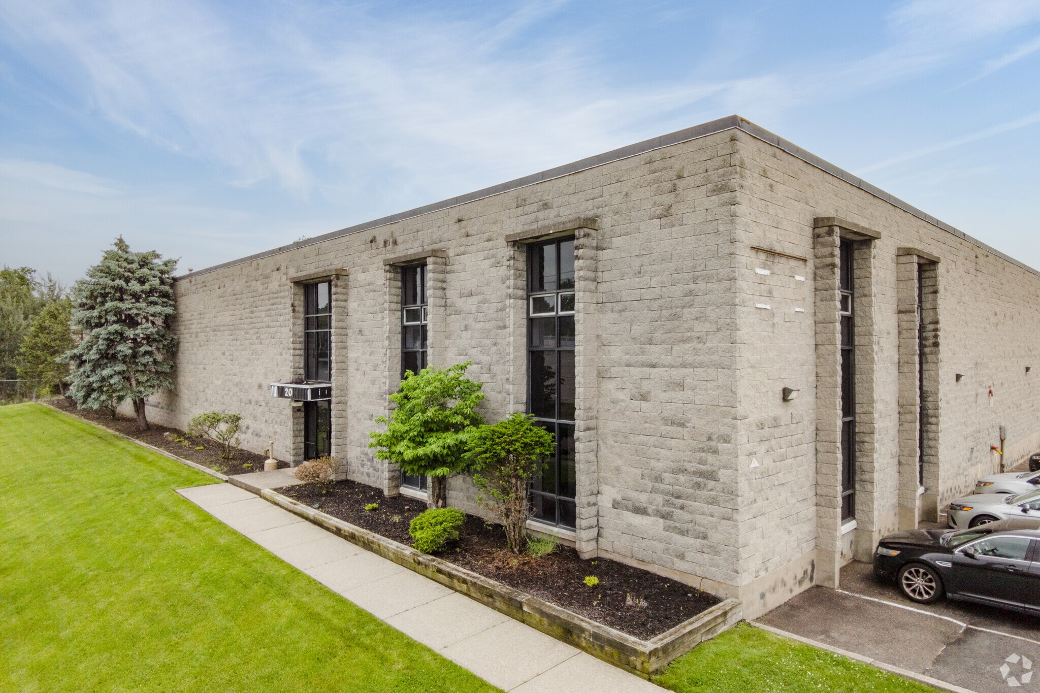 20 Capitol Dr, Moonachie, NJ for Rent