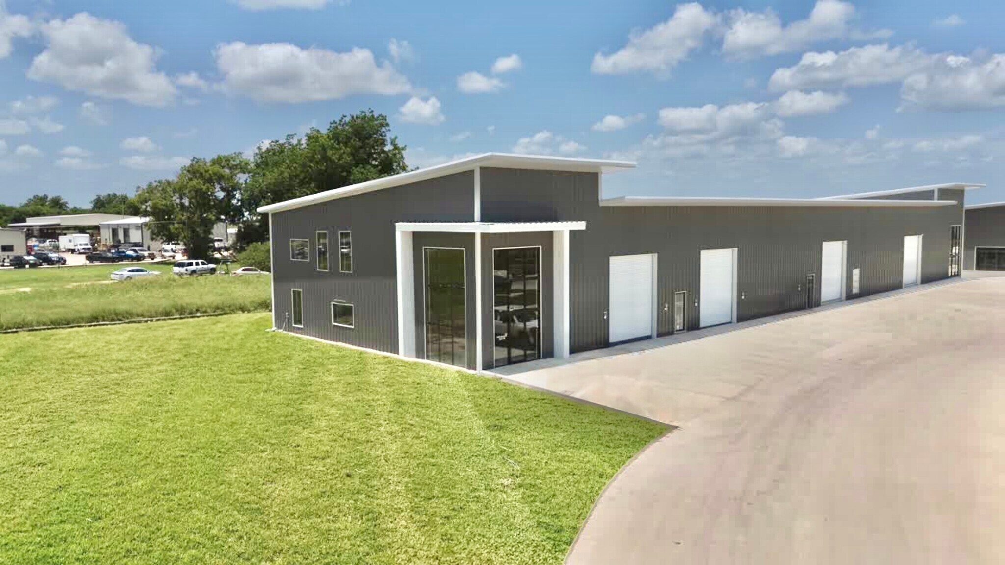 181 Ninety Four Ln, Taylor, TX for Sale