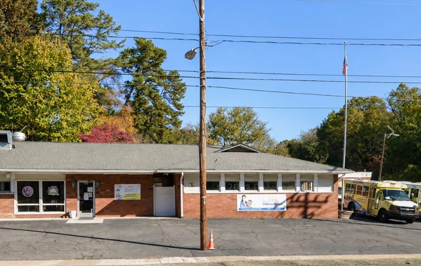 651 E Woodlawn Rd, Charlotte, NC for Sale