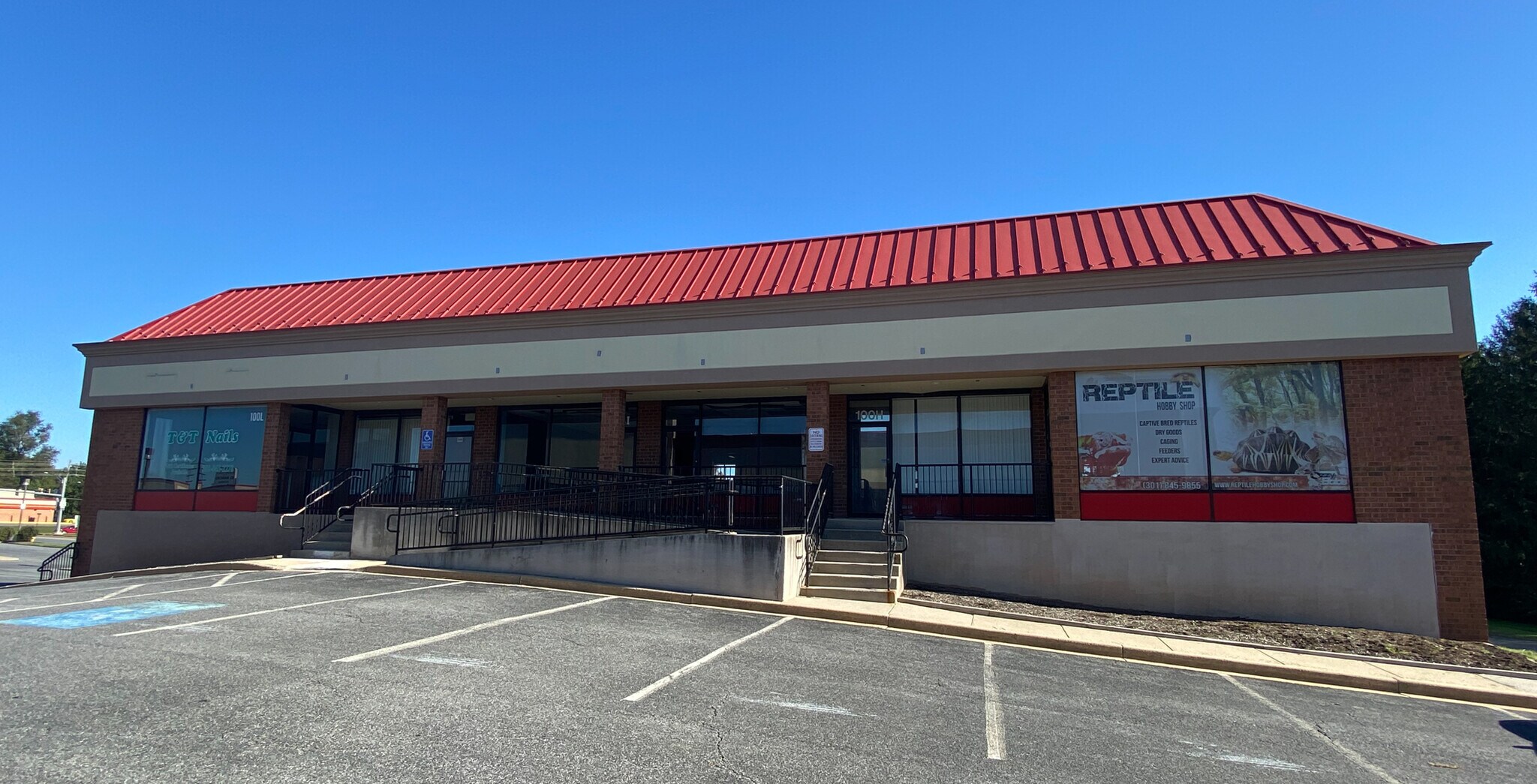 100 Walkers Village Way, Walkersville, MD for Rent