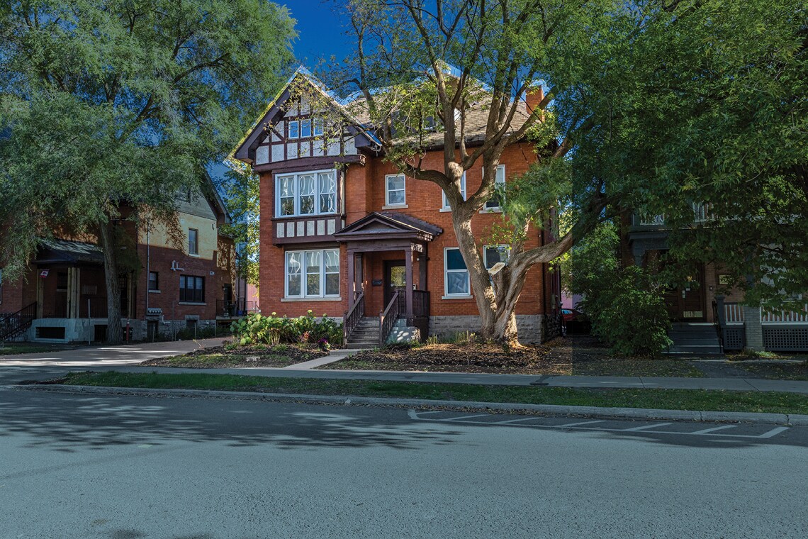 226 Argyle Ave, Ottawa, ON for Sale