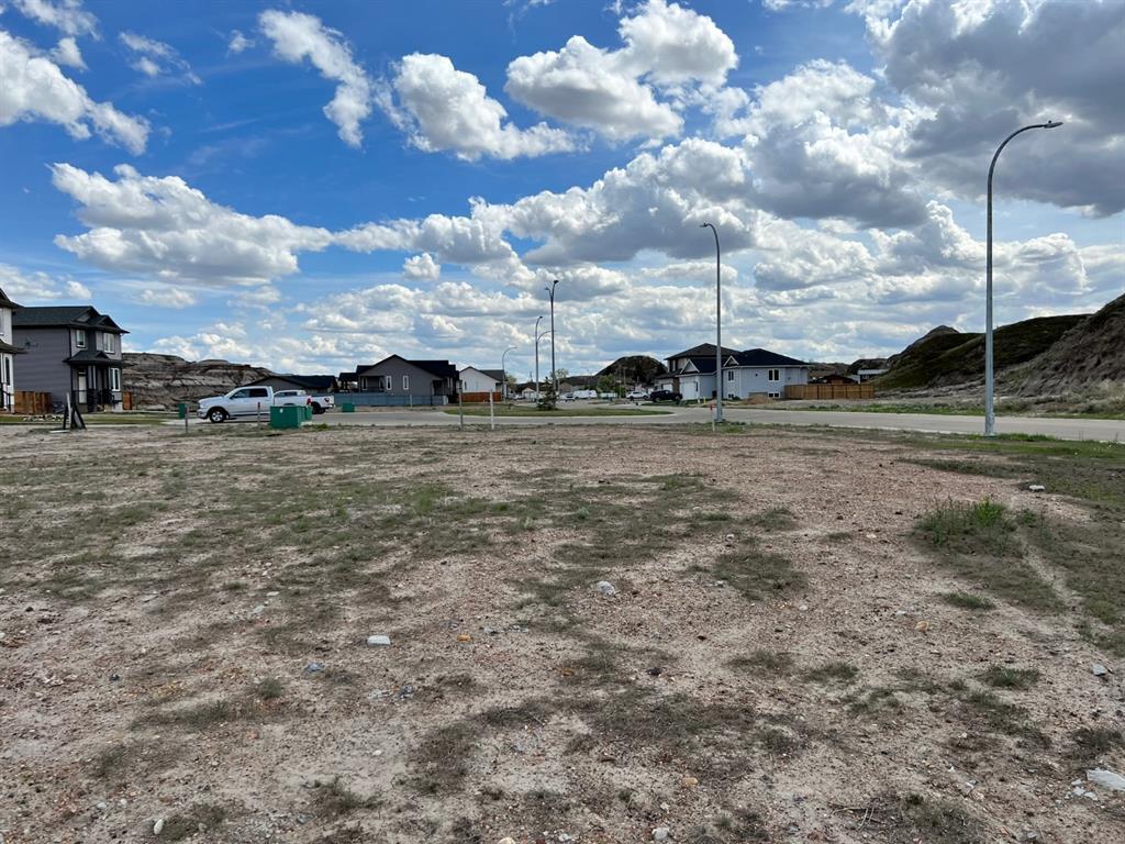 10 Ave SE Lots, Drumheller, AB for Sale