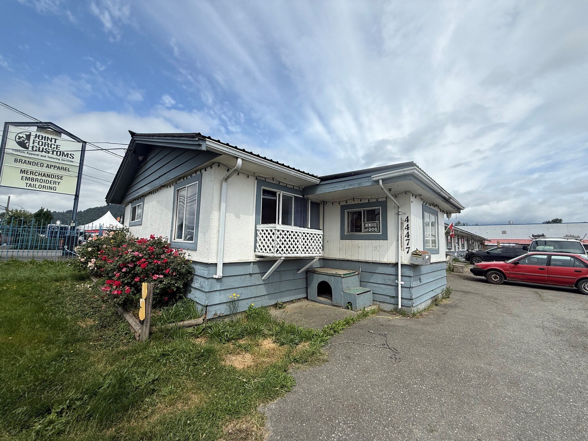 44477 Yale Rd, Chilliwack, BC for Sale