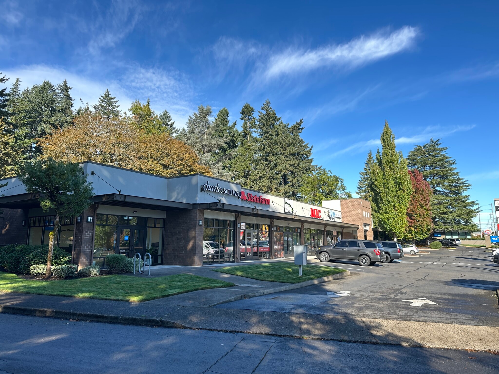 4093 Commercial St SE, Salem, OR for Rent