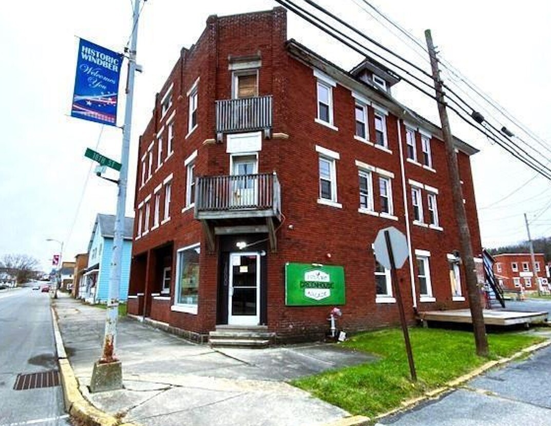 1800 Graham Ave, Windber, PA for Rent