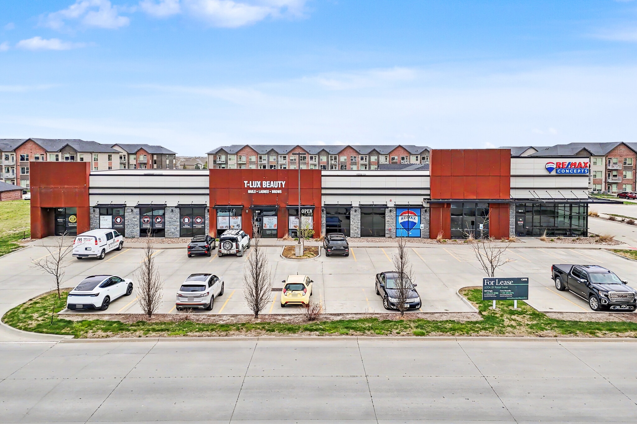653 NE Venture Dr, Waukee, IA for Rent