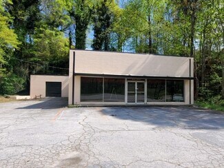 324 Wade Hampton Blvd  