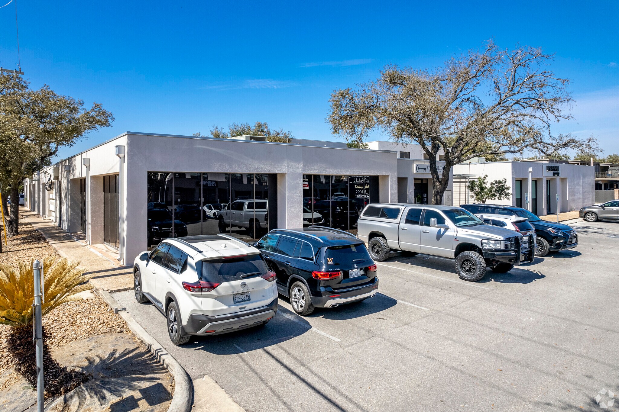 7701 Broadway St, San Antonio, TX for Rent
