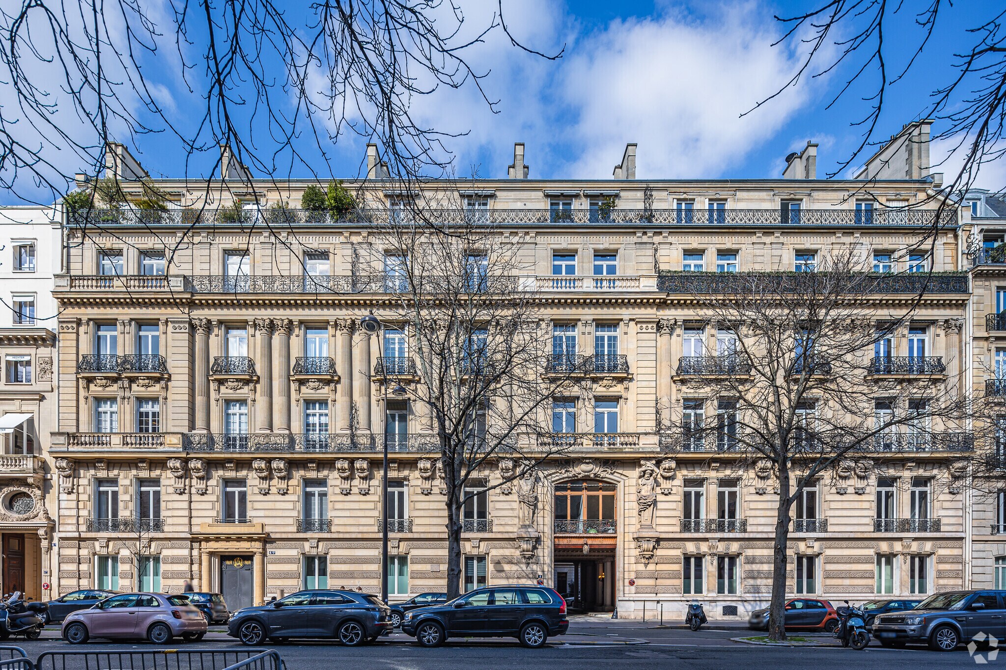 4 Avenue Hoche, Paris, PAR for Rent