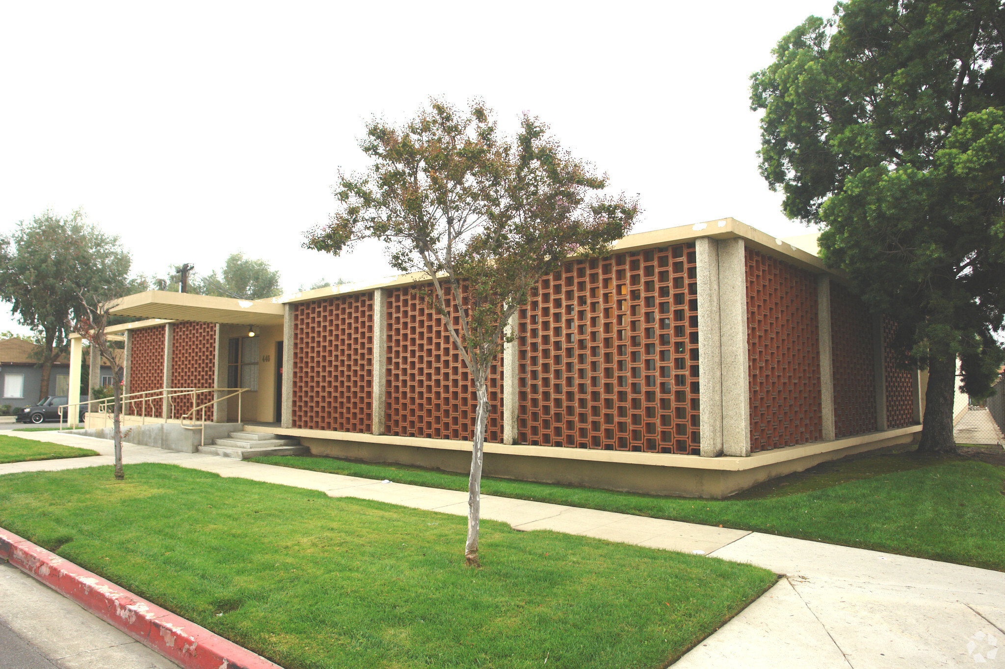 440 W Los Feliz Rd, Glendale, CA for Rent