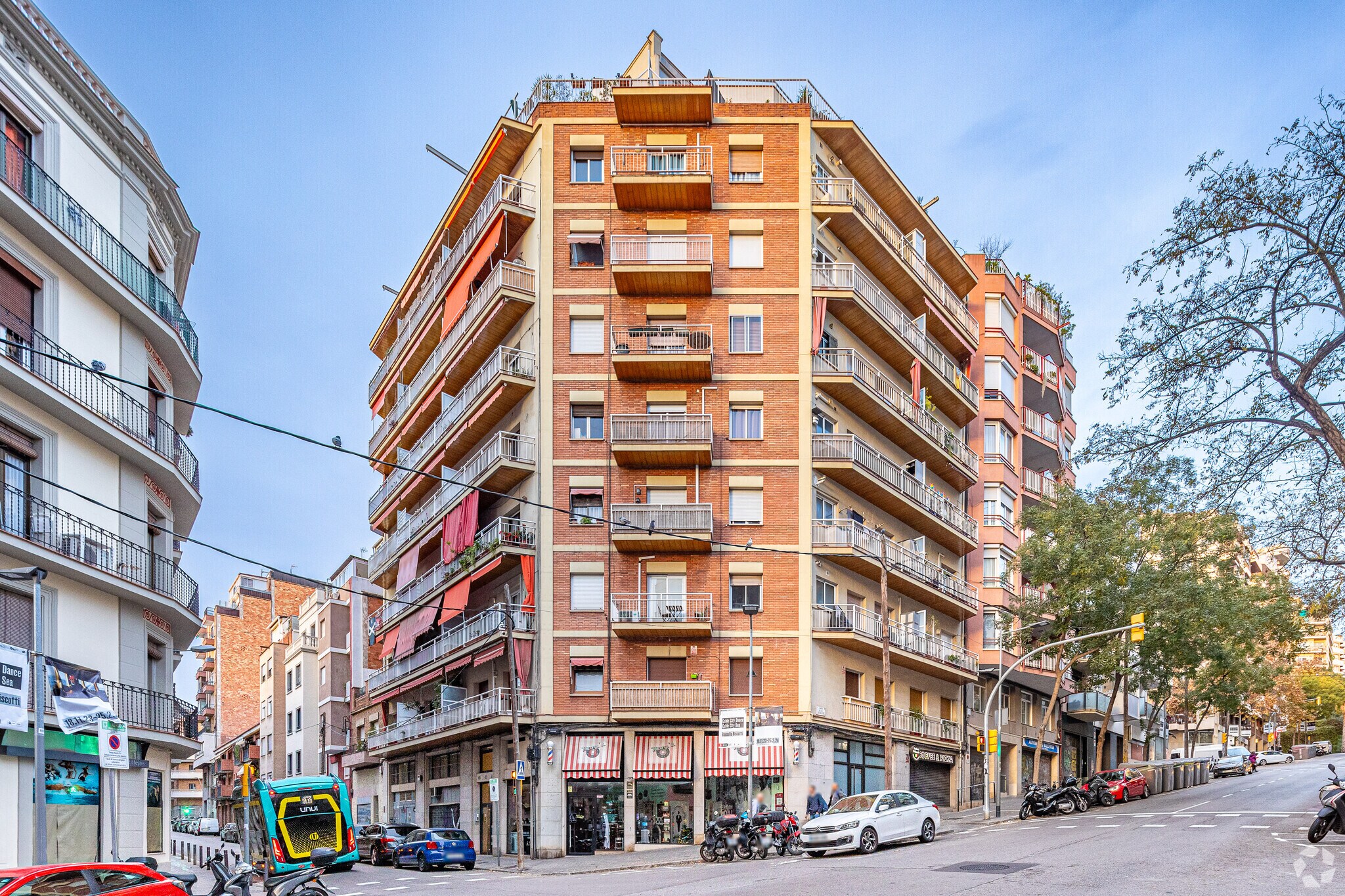 397 Carrer de los Castillejos, Barcelona, BAR for Sale