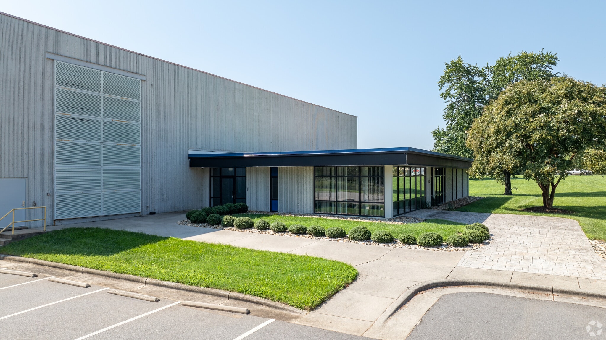 1035 Mecklenburg Hwy, Mooresville, NC for Sale