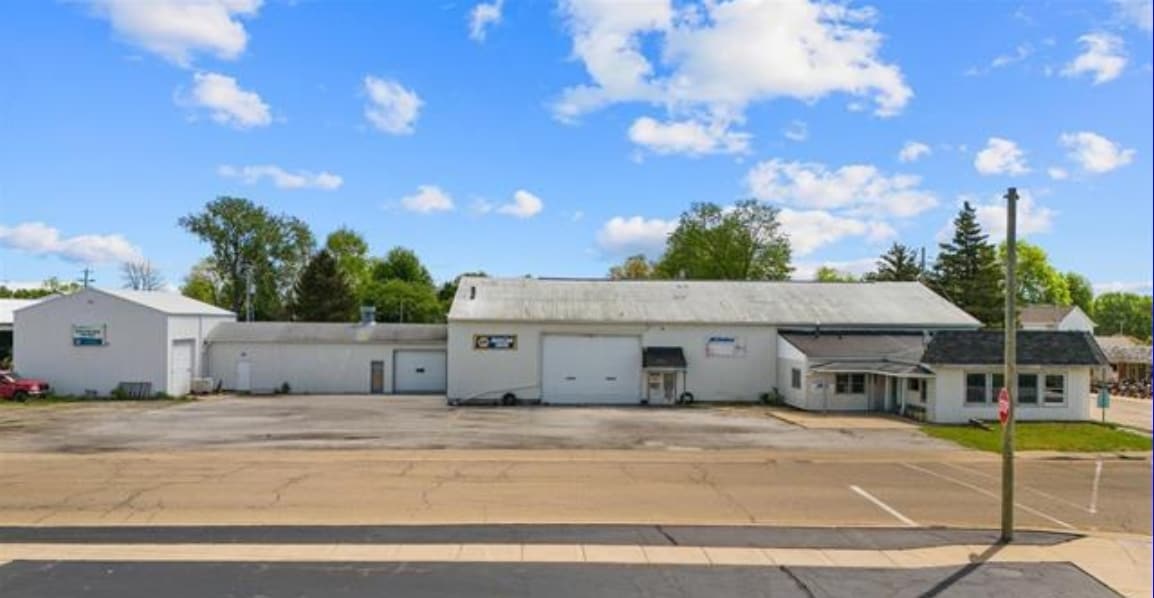 316 E Main St, Princeville, IL for Sale