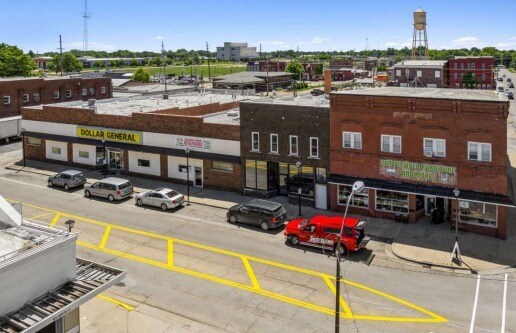 134 E Chestnut St, Canton, IL for Sale