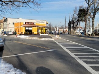 Hackensack, NJ Retail - 673 Main St
