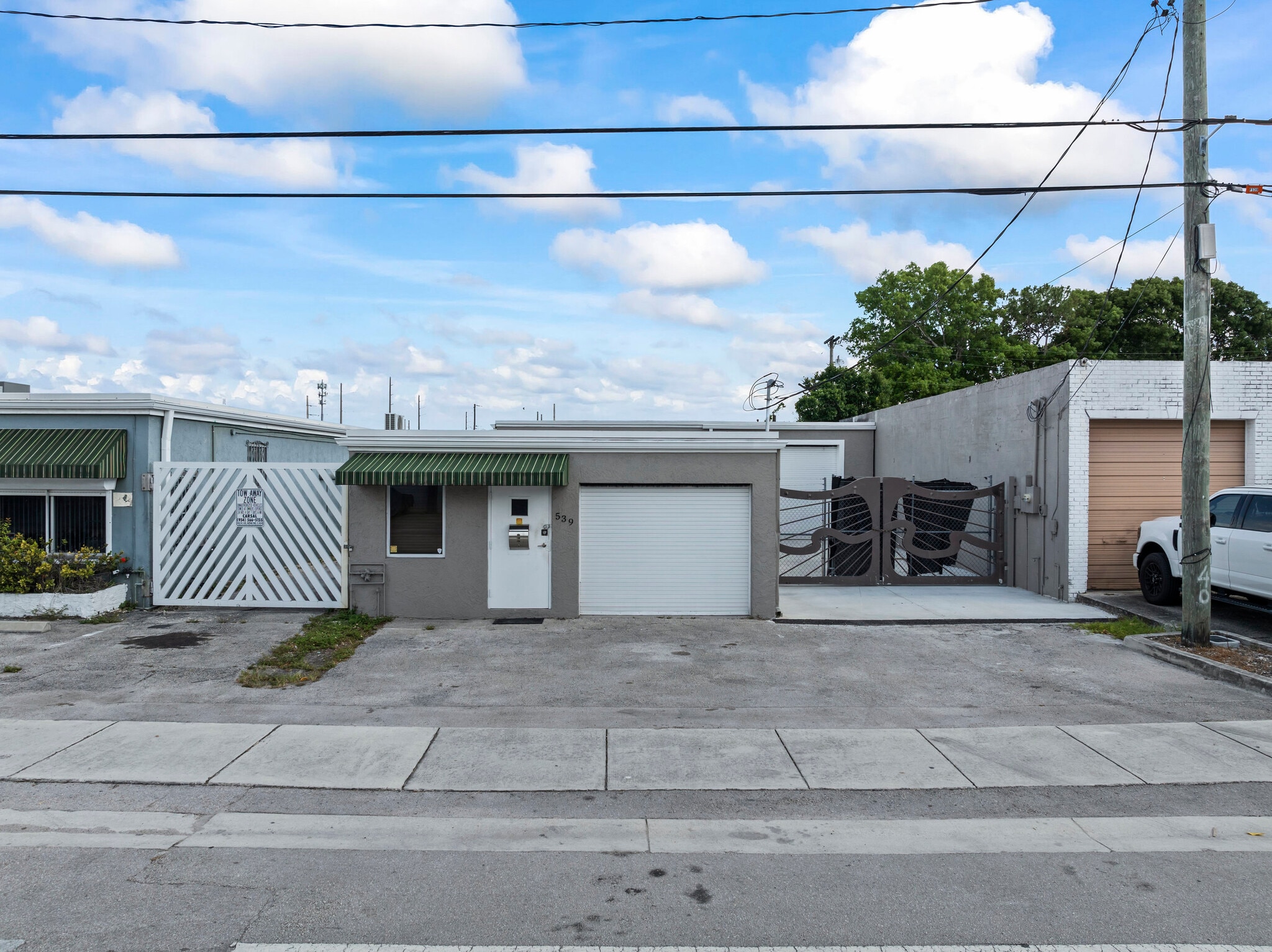 539 NE 34th Ct, Oakland Park, FL for Rent