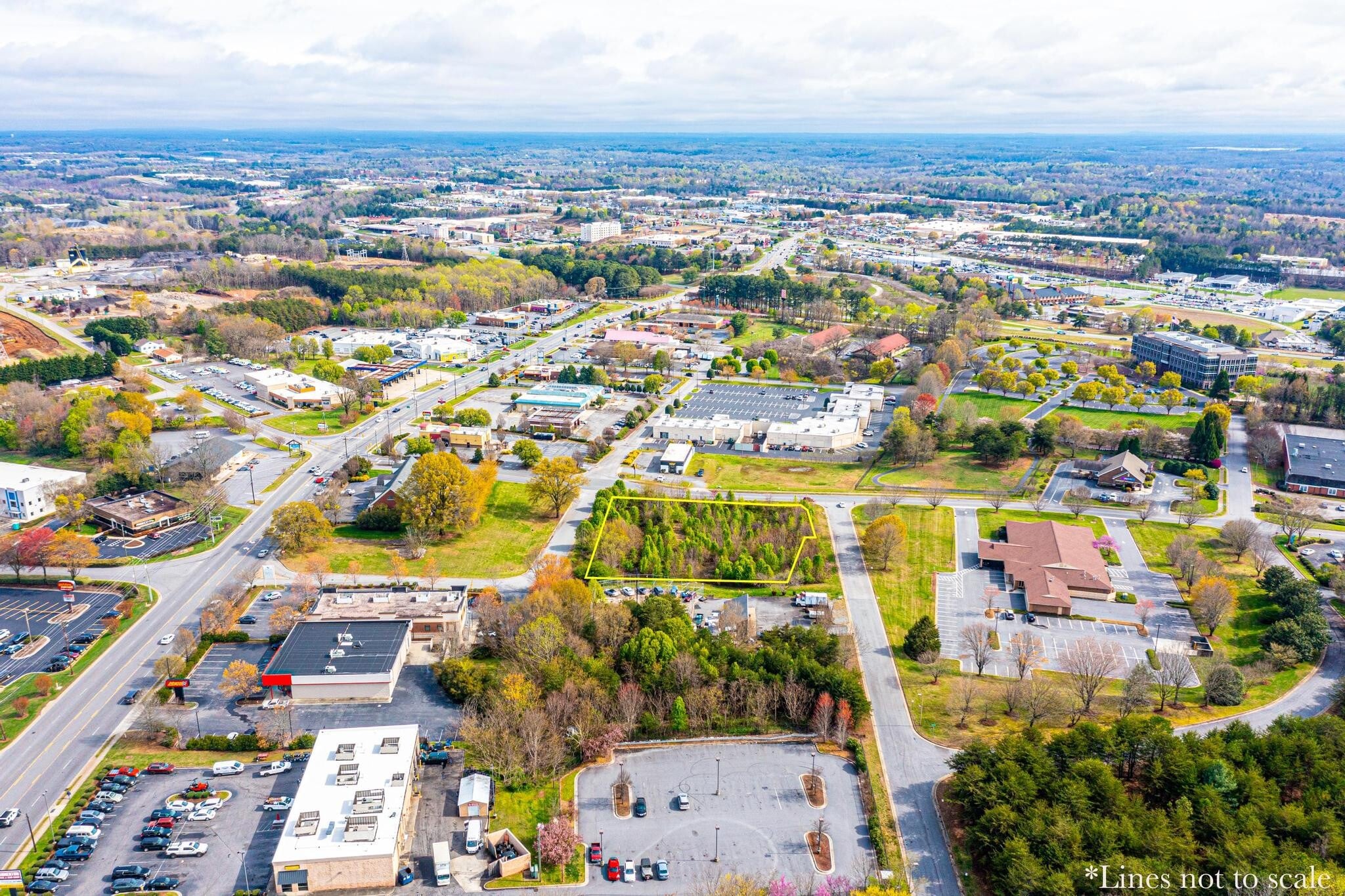 1043 11th Blvd SE ave, Hickory, NC for Sale