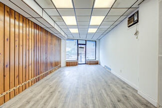 Maspeth, NY Office/Medical - 6110 Flushing Ave