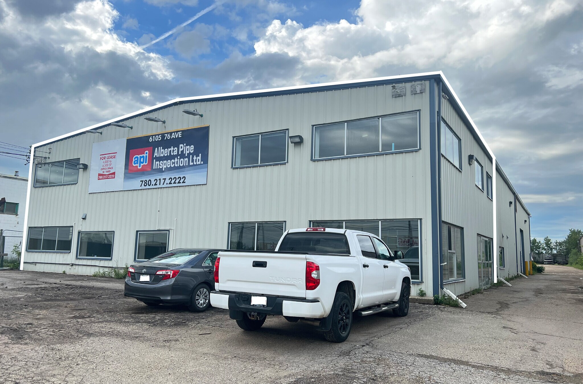 6105 76 Av NW, Edmonton, AB for Rent