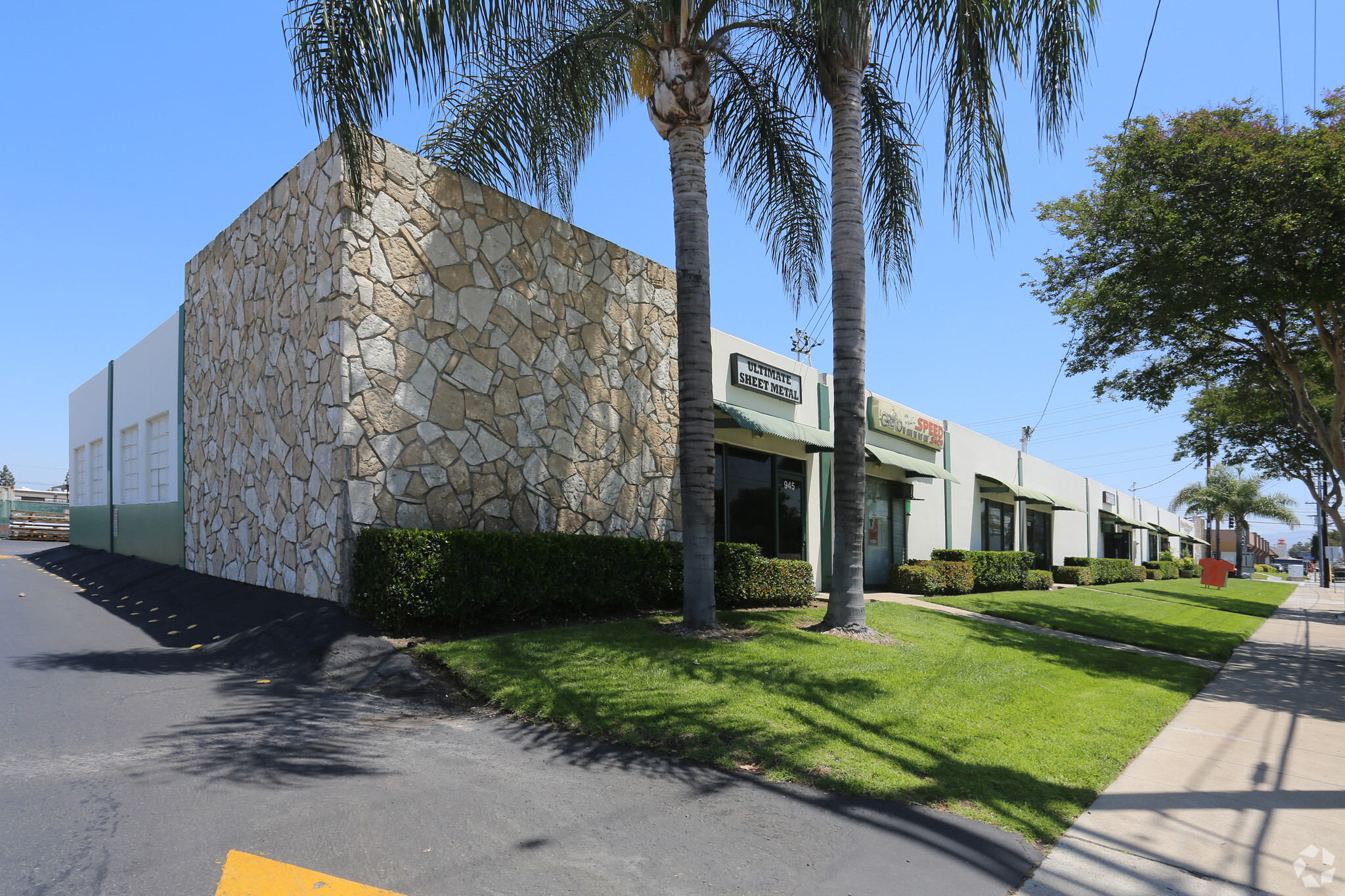 910-942 N Batavia St, Orange, CA for Rent
