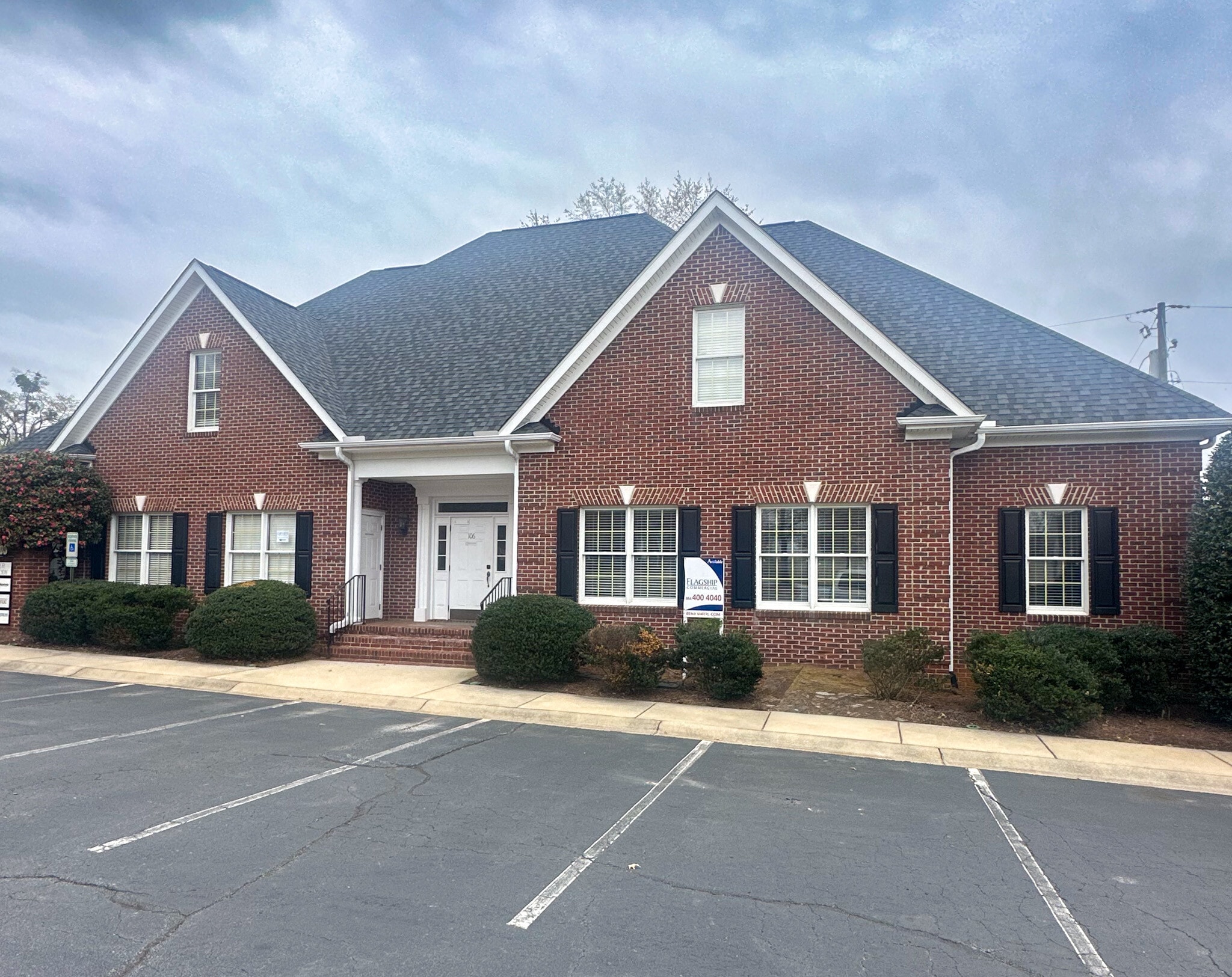106 Commons Blvd, Piedmont, SC for Rent