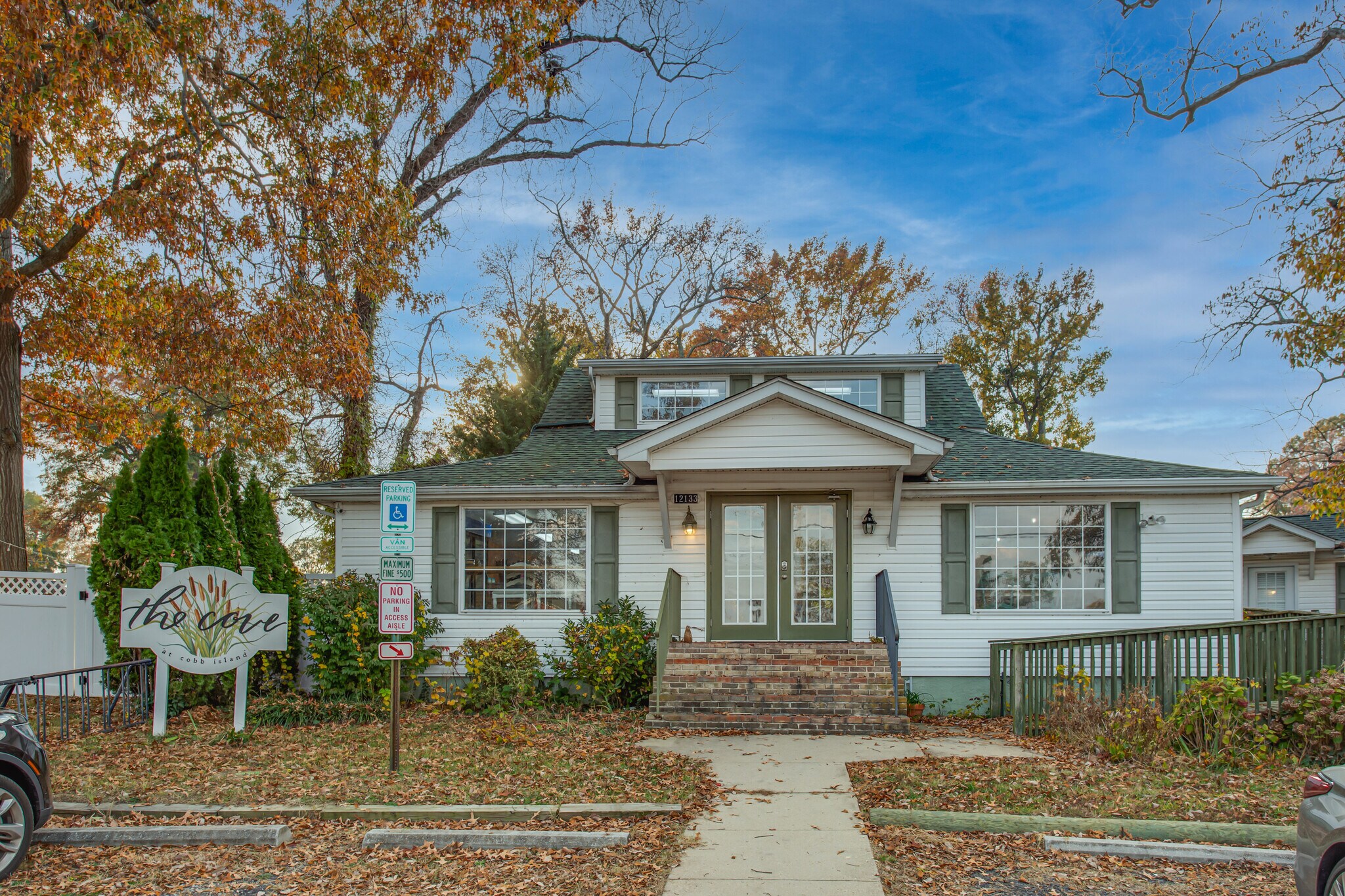 12133 Neale Sound Dr, Cobb Island, MD for Sale