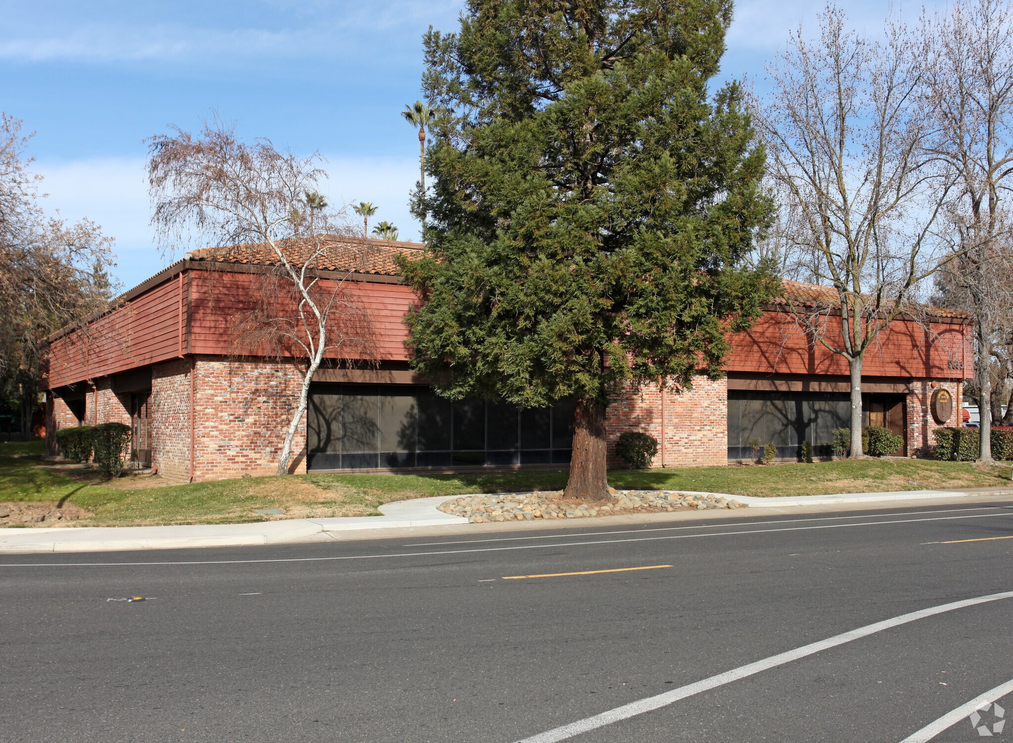 9833 Horn Rd, Sacramento, CA for Rent