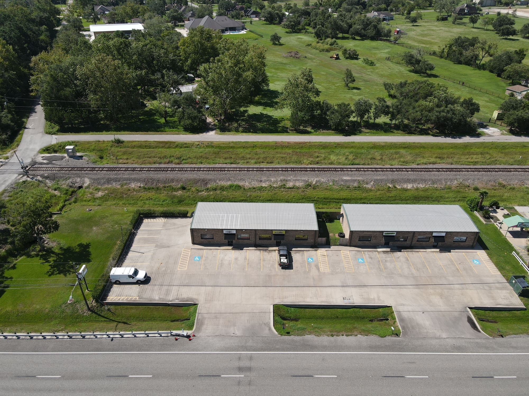 13031 Tx-6 Hwy, Santa Fe, TX for Sale