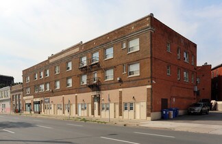 1083* MAIN STREET E