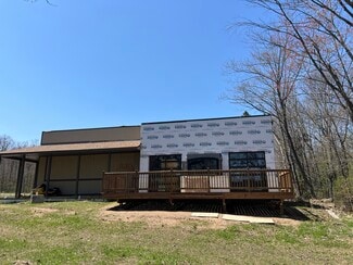 Hayward, WI Bar - 11706 N Eaton Rd