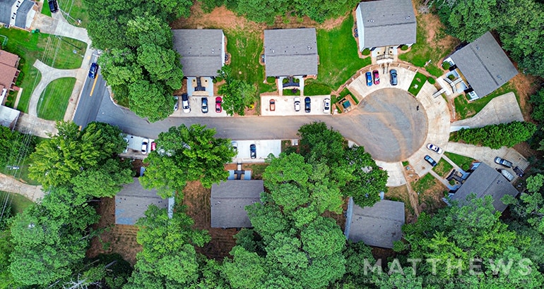 600-607 Little Bear Dr, Palmetto, GA for Sale