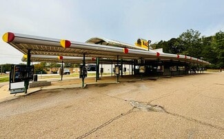Bruce, MS Fast Food - 210 W Calhoun St