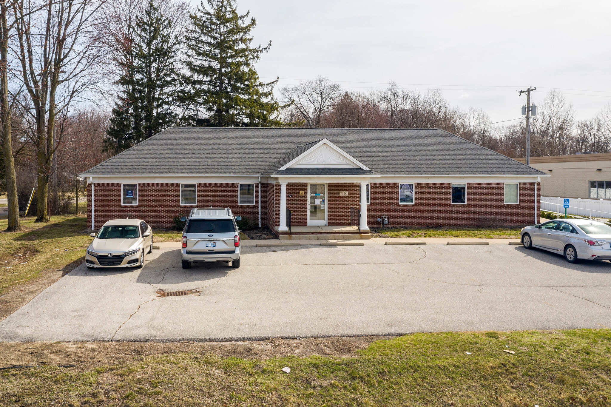 7470 Secor Rd, Lambertville, MI for Sale