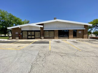 Westmont, IL Retail - 301 N Cass Ave