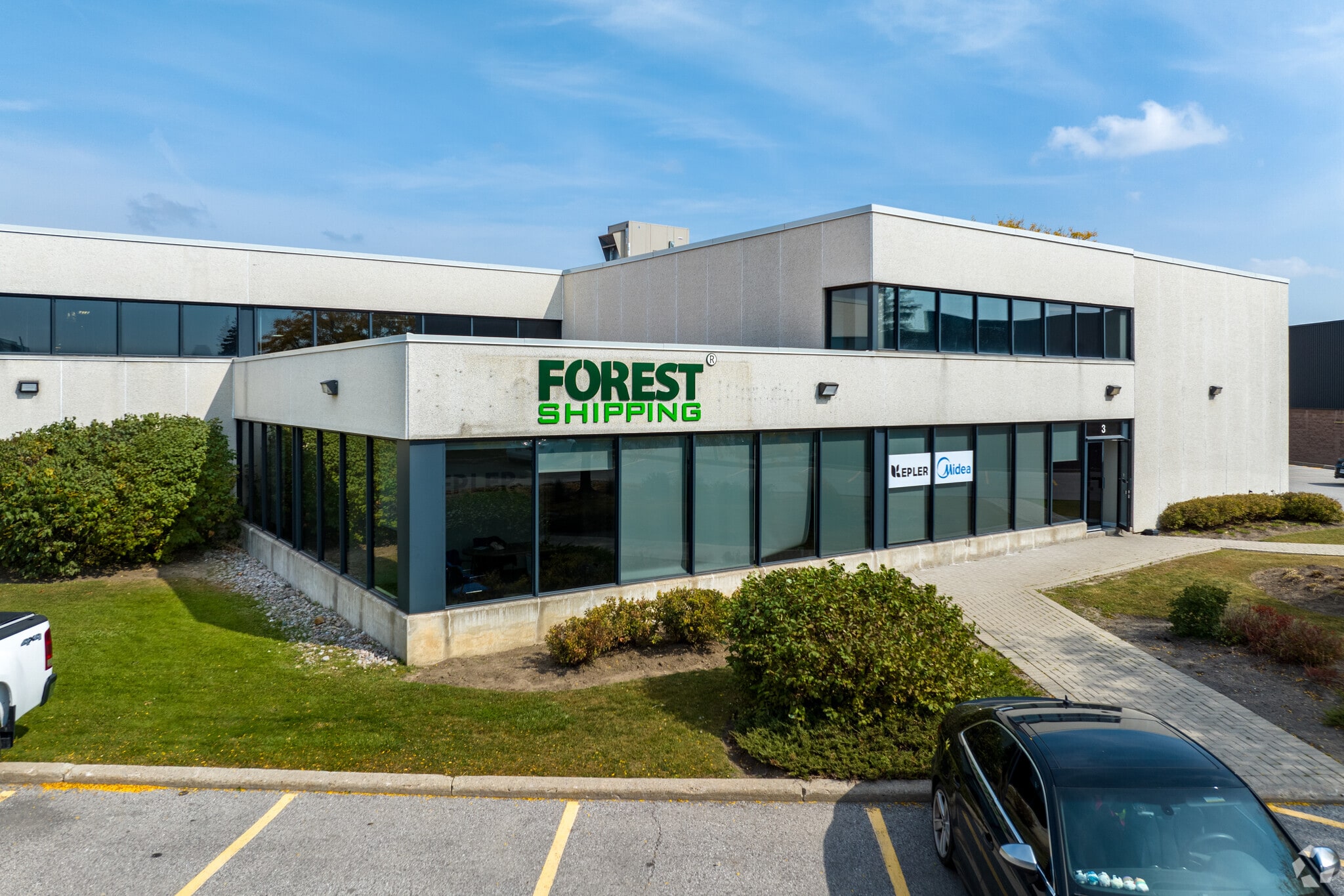 45 Mural St, Richmond Hill, ON for Rent