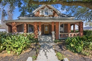 Humble, TX Office/Residential - 717 E 1st St