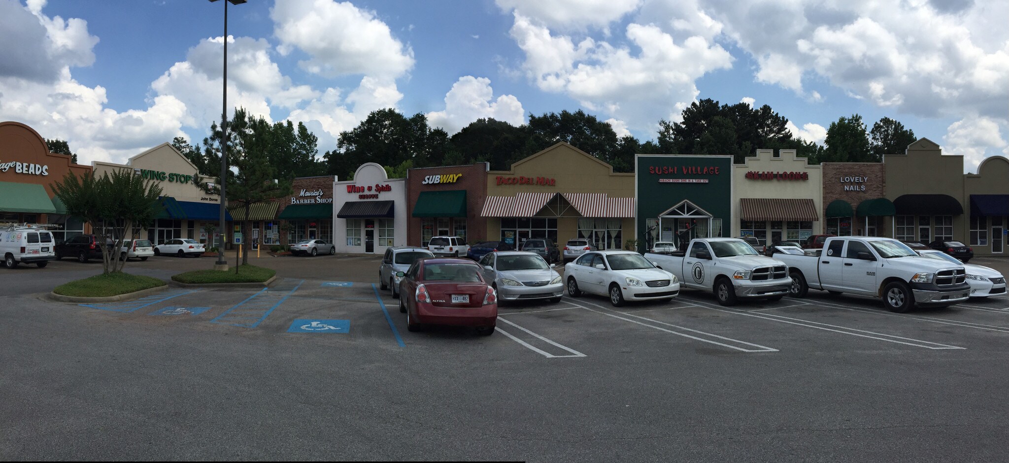 398 N Highway 51 Ridgeland, MS 39157 Shopping Center Property for Lease on