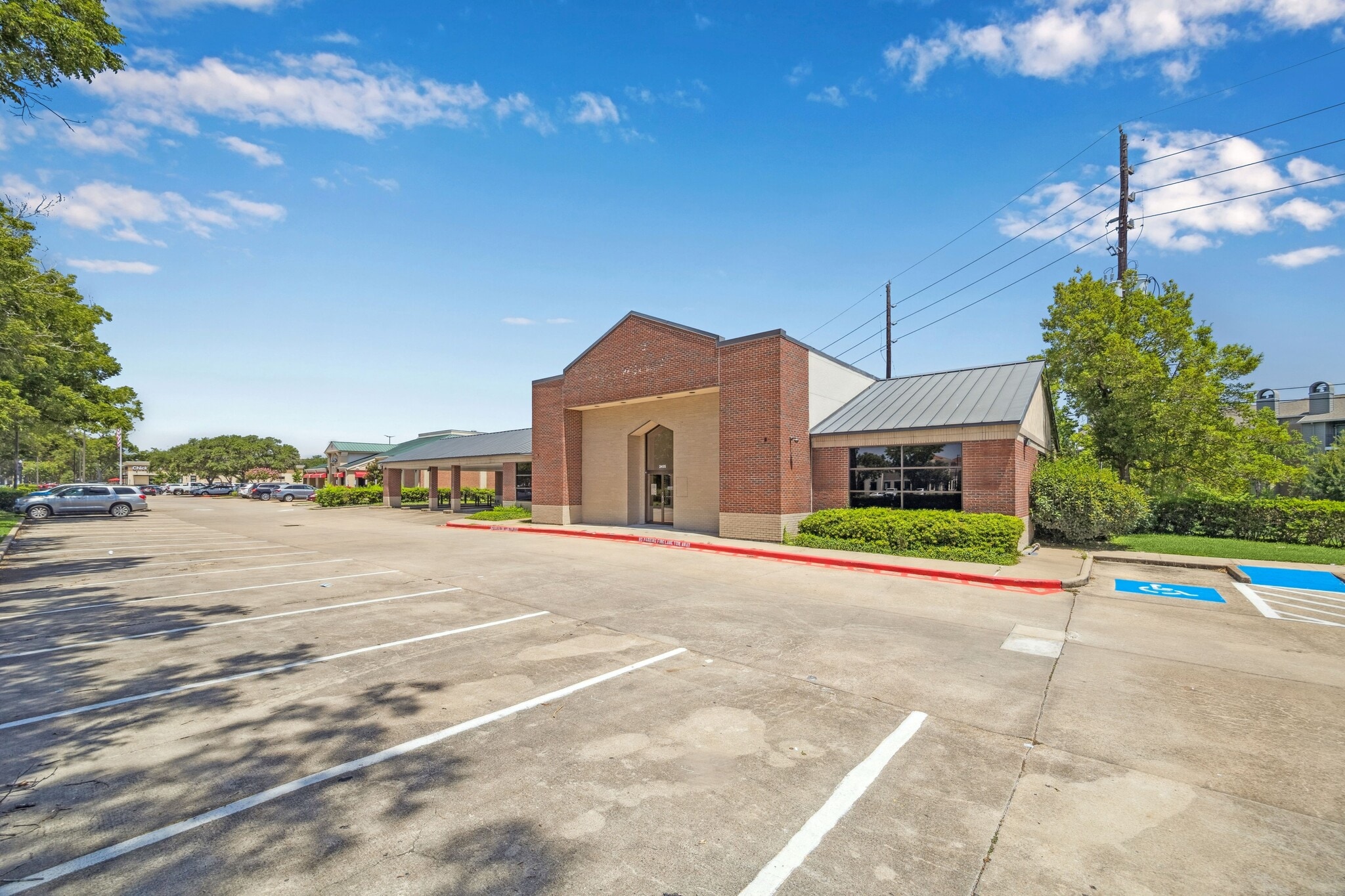 2455 Highway 6, Sugar Land, TX for Rent